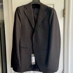 Spier & Mackay VBC brown flannel suit, size 36R contemporary.